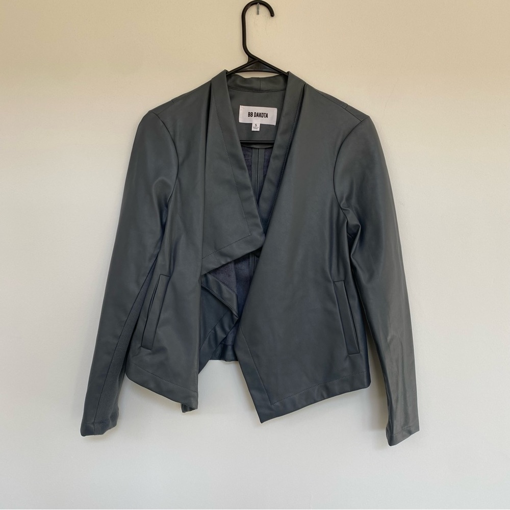 Nwot BB Dakota S pleather jacket gray